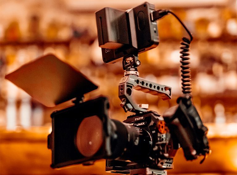 Lumix S5 avec moniteur et mattebox