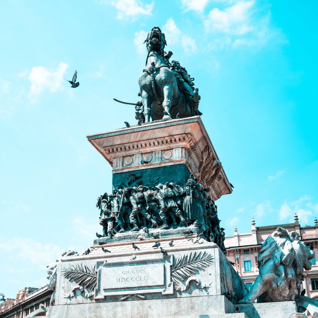 Statue équestre de Victor-Emmanuel II à Milan
