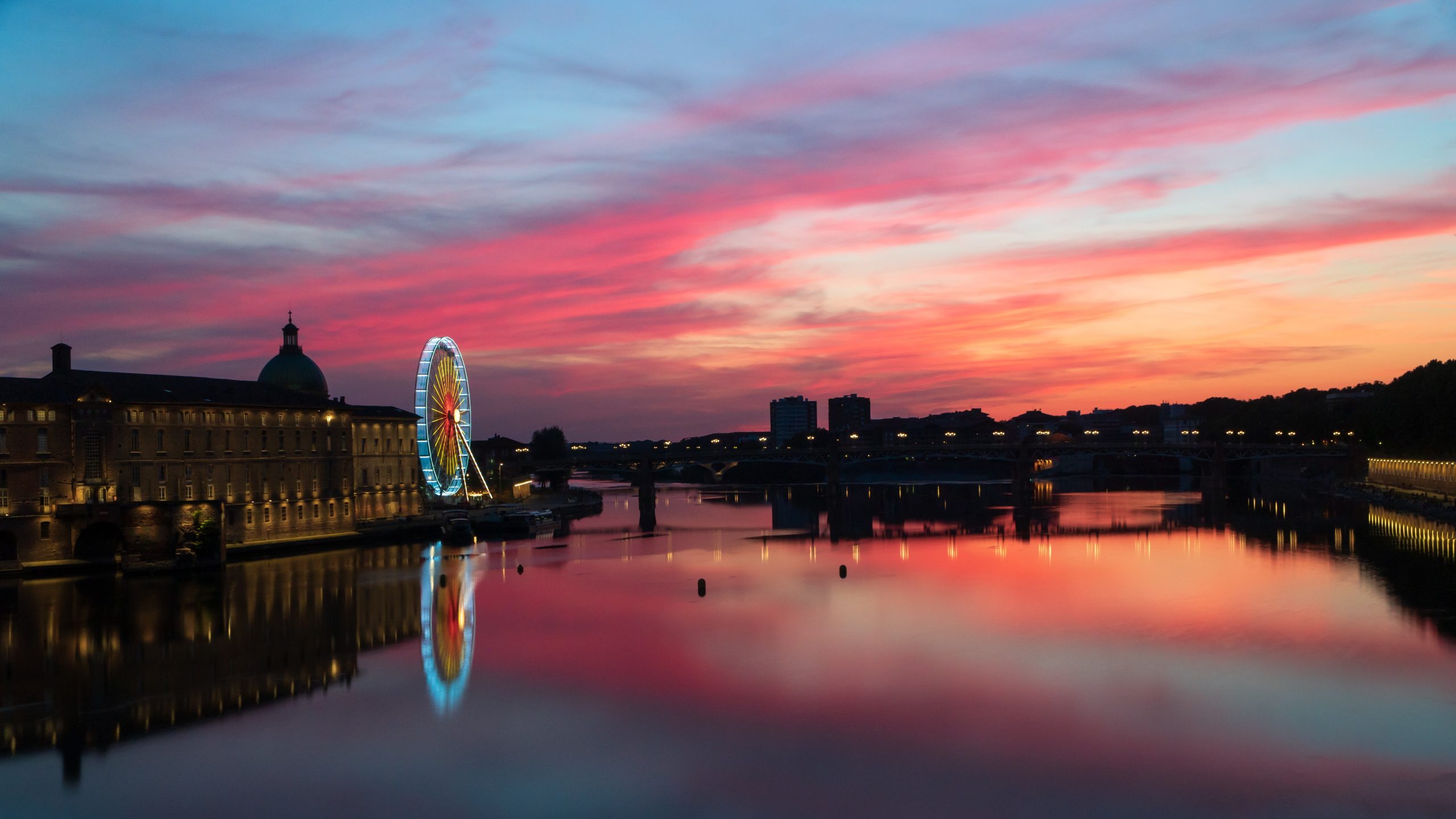 The big wheel and the Garonne, Toulouse