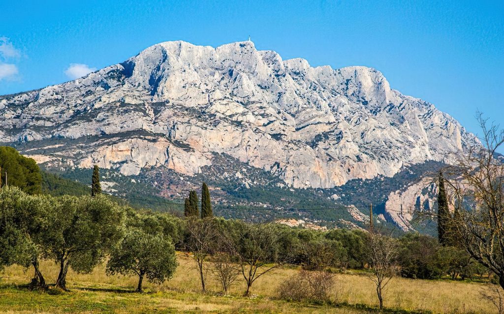 Montagne de la sainte victoire | Aix en provence