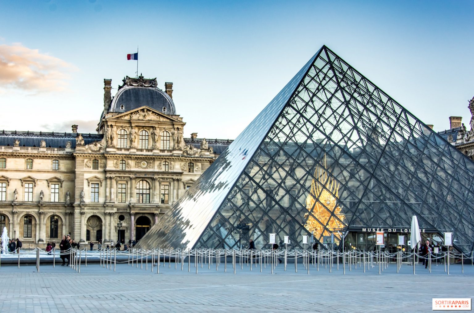 Le Louvre Paris